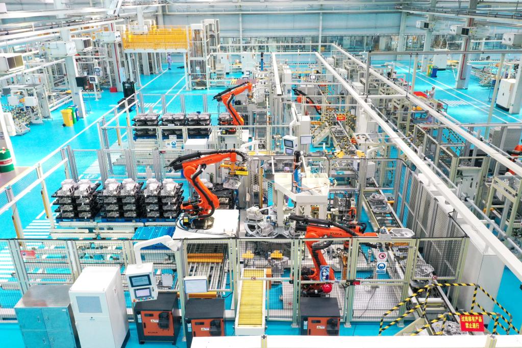 重庆“以硬生软”赋能制造业高质量发展